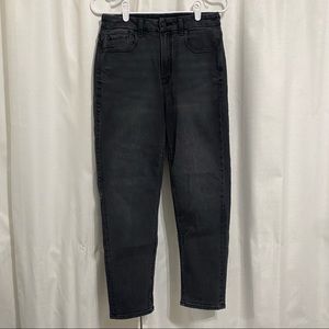 american eagle curvy mom jean